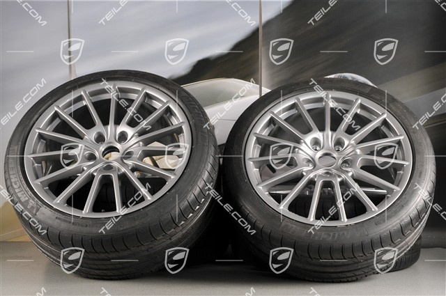 20-inch Panamera Sport summer wheel set, 2 x 9,5J x 20 ET 65 + 2 x 11,5 J x 20 ET 63, tyres 255/40 ZR20 + 295/35 ZR20 with TPM