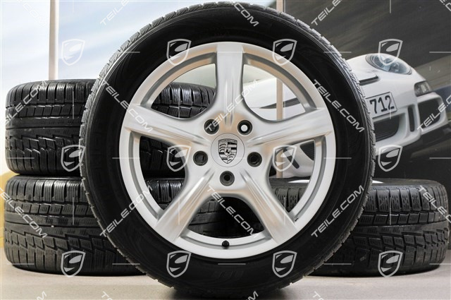 18-inch Panamera winter wheel set, 8J x 18 ET 59 + 9J x 18 ET 53, with Pirelli Sottozero II winter tyres 245/50 R18 + 275/45 R18,TPMS 18-inch Panamera winter wheel set, 8J x 18 ET 59 + 9J x 18 ET 53, with Pirelli Sottozero II winter tyres 245/50 R18 + 275/45 R18,TPMS