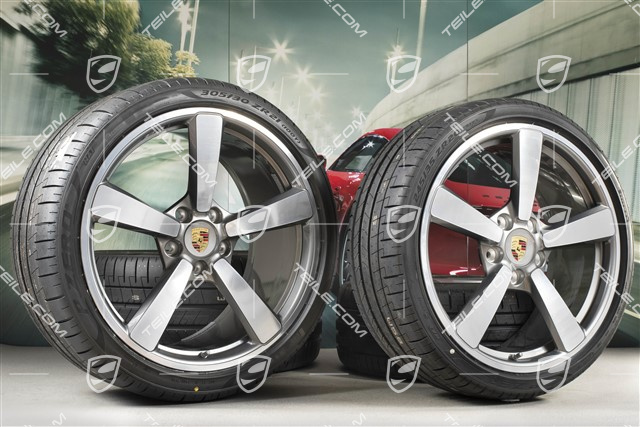 20+21-inch summer Carrera Exclusive Design wheel set, rims 8,5J x 20 ET53 + 11,5J x 21 ET67 + Goodyear summer tyres 245/35 R20 + 305/30 R21, with TPM