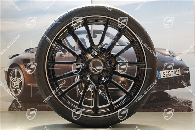 19-inch Sport Design summer wheel set, wheels 8J x 19 ET57 + 9,5J x 19 ET46 + tyres 235/35 ZR19 + 265/35 ZR19, black