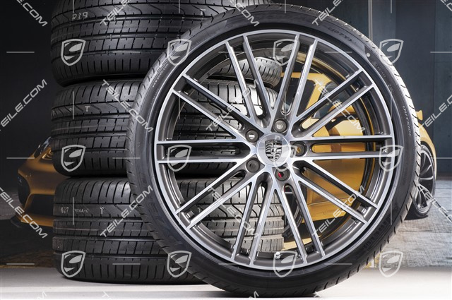 22-inch summer wheel set 911 Turbo IV Design, rims 10J x 22 ET48 + 11,5J x 22 ET61 + Pirelli summer tyres 285/35 ZR22 + 315/30 ZR22, with TPM