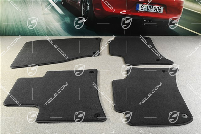 Fußmatten, 4er-Set, schwarz (ohne „PORSCHE”-Schriftzug)