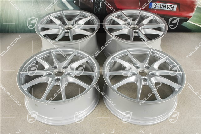 20-inch wheel rim set Carrera S III, 8J x 20 ET57 + 9,5J x 20 ET45, wheel spokes painted Rhodium Silver Metallic