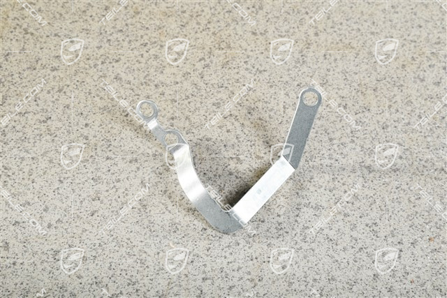 Halter, L Halter, L
