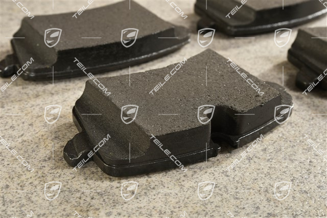 Brake pads set, rear axle