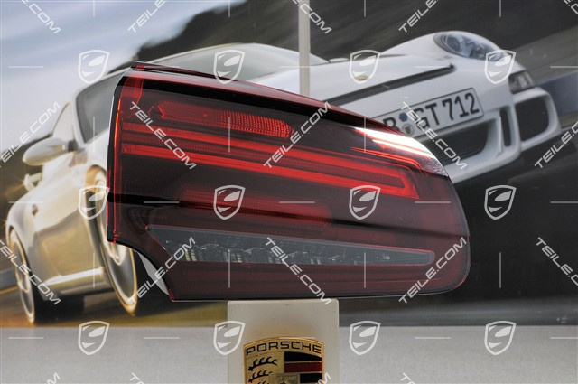 Rear light, inner, facelift, Black, L Rear light, inner, facelift, Black, L