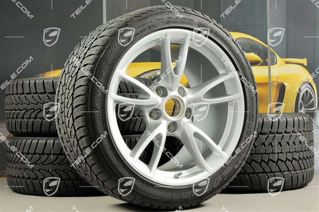 18-inch Carrera IV wheel set, wheels 8J x 18 ET57 + 11J x 18 ET51, tyres 235/40 R18 + 295/35 R18 Nokian WR, TPMS