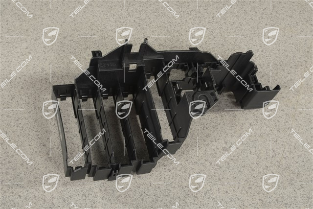 Retaining plate, Relay plate