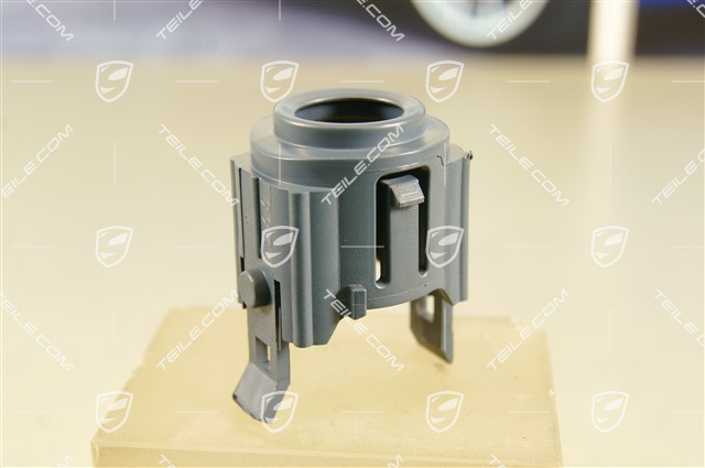 Mounting for PDC
