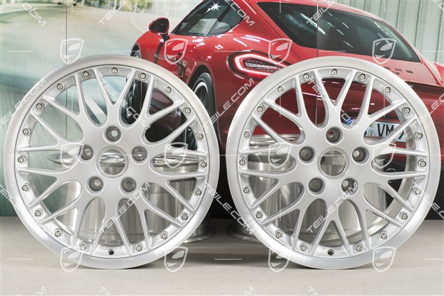 18-inch SportClassic II wheel set, 8J x 18 ET52 + 10J x 18 ET65