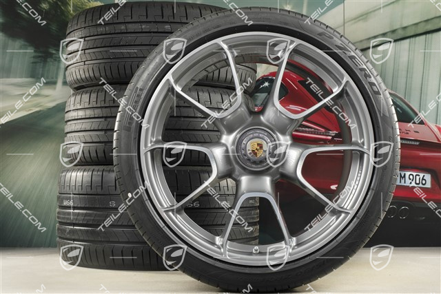 20-inch + 21-inch Turbo S Exclusive Design summer wheel set, rims 9,5J x 20 ET44 + 12J x 21 ET70 + Pirelli summer tyres 255/35 R20 + 315/30 R21, Platin Silver