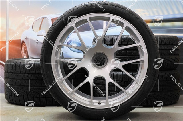 19-inch winter wheel set, RS Spyder, central locking, wheels: 8,5J x 19 ET56 + 11J x 19 ET51 + NEW Pirelli winter tyres: 235/35 R19 + 295/30, with TPM