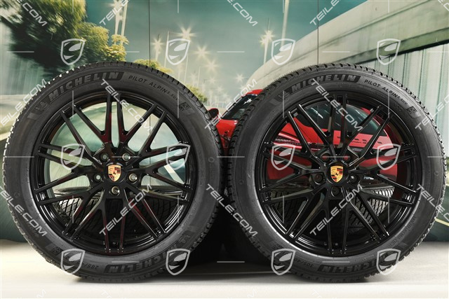 21-inch Cayenne COUPE "RS Spyder Design" winter wheel set, rims 9,5J x 21 ET46 + 11,0J x 21 ET49 + Michelin Pilot Alpin 5 SUV winter tyres 285/45 R21 + 305/40 R21, with TPMS, black high gloss