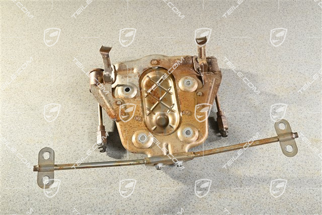 Retainer for exhaust system, Spyder RS