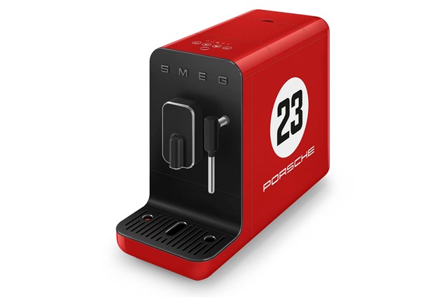 917 Salzburg fully automatic coffee machine – Porsche x Smeg
