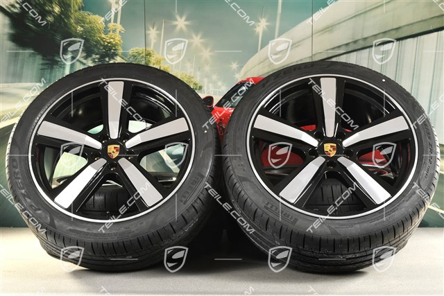 22-inch summer wheel set Cayenne Exclusive Design Sport, wheel rims 10J x 22 ET48 +11,5J x 22 ET61 + Pirelli summer tyres 285/40 R22 + 315/35 R22, black high gloss