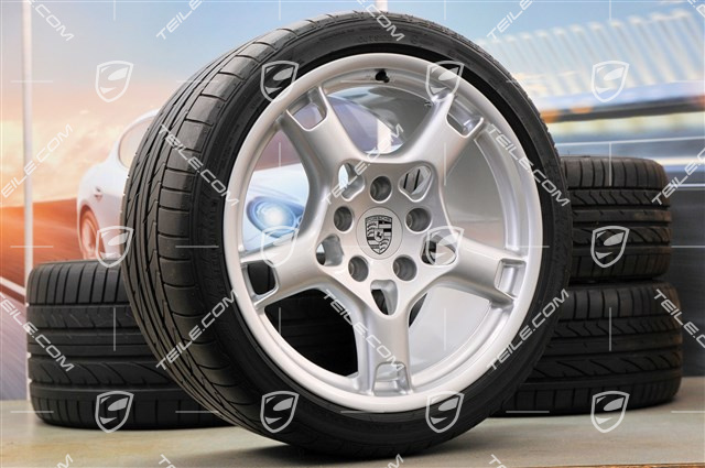19" Sommerräder Satz, Carrera S, Felgen 8J x 19 ET57 + 11J x 19 ET51 + Reifen 235/35 ZR19 + 305/30 ZR19