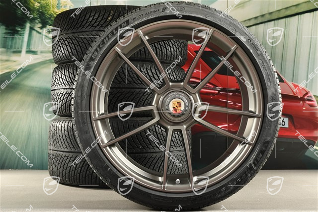 20/21-inch Turbo S winter wheel set, central lock wheel rims 8,5J x 20 ET40 + 11J x 21 ET66 + Michelin winter tyres 245/35 R20 + 305/30 R21, platinum satin matt