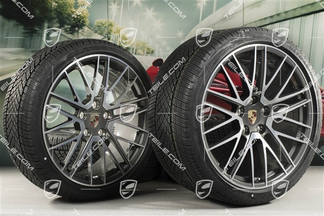 20/21-inch Turbo V winter wheel set, wheel rims 8,5J x 20 ET40 + 11J x 21 ET66 + Goodyear winter tyres 245/35 R20 + 305/30 R21, DOT/prod. year 2020