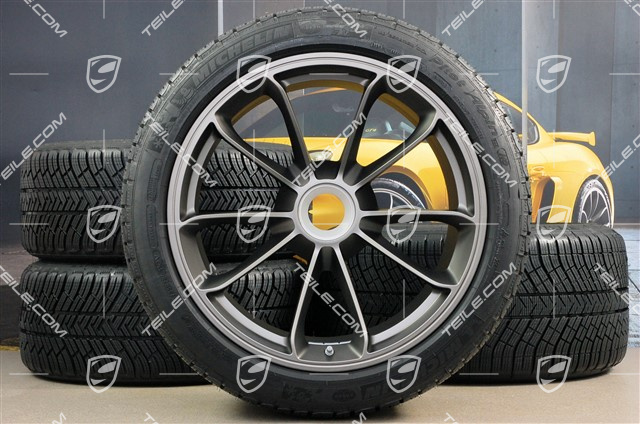 GT3RS 20-inch winter wheel set, rims/discs 9J x 20 ET55 + 12J x 20 ET47 + Michelin winter tires 245/35 R20 + 315/35 R20, with TPMS