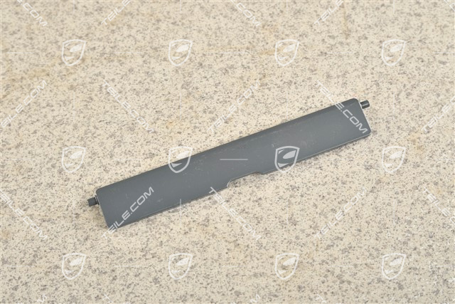 Flap for roof edge strip, rear, L=R