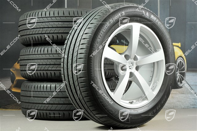 18-inch summer wheel set "Macan", rims 8J x 18 ET21 + 9J x 18 ET21, Michelin Latitude Sport tyres 235/60 ZR 18 + 255/55 ZR 18, with TPMS