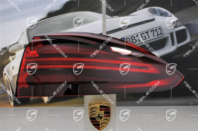 Heckleuchte schwarz-rot, SATZ (4 Teile), Facelift 2014->