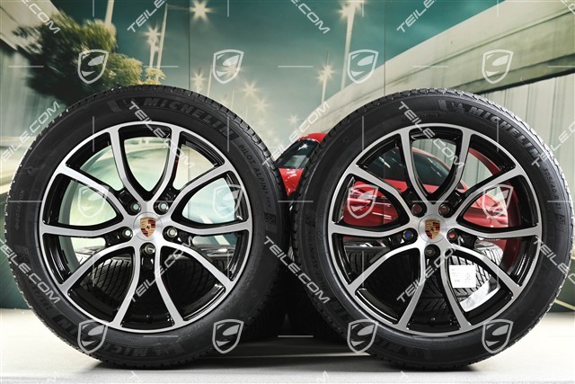 21" Cayenne COUPE Exclusive Design Winterräder Satz, Felgen 9,5J x 21 ET46 + 11,0J x 21 ET49 + Michelin Pilot Alpin 5 SUV Winterreifen 285/45 R21 + 305/40 R21, mit RDK-Sensoren, schwarz hochglanz