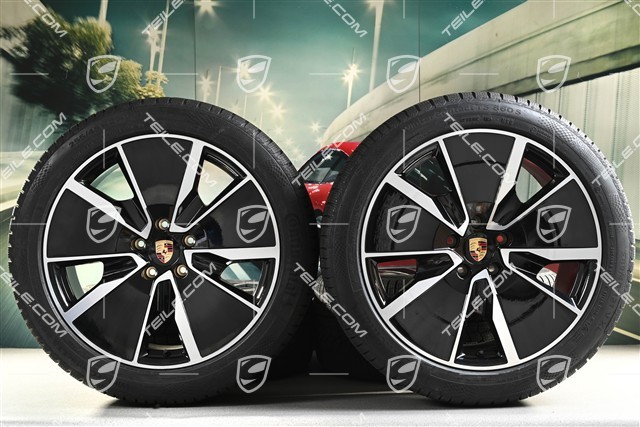 21" Macan Turbo Winterräder Satz, Felgen 8,5J x 21 ET27 + 10,5J x 21 ET47 + NEUE Continental Winterreifen 255/45 R21 + 285/40 R21, in Schwarz Hochglanz