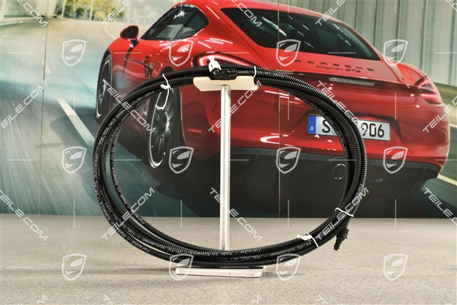 Window cleaning system washer line, rear window washer hose