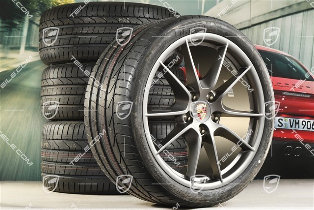 20-inch Carrera S (III) summer wheel set, 8,5J x 20 ET51 + 11J x 20 ET70, Pirelli summer tyres 245/35 ZR20 + 295/30 ZR20, Platinium satin matt