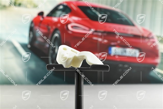 Lock latch