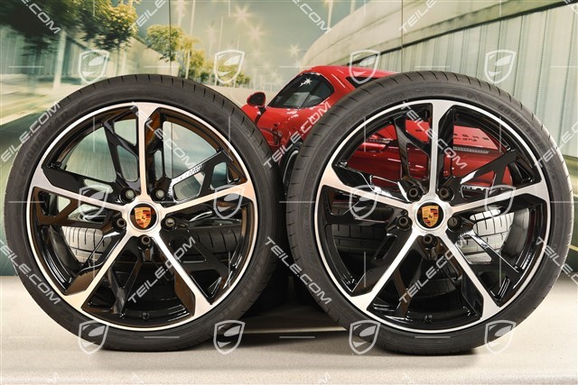 21" Cross Turismo design summer wheel set, rims 9.5J x 21 ET60 + 11.5J x 21 ET66 + Goodyear summer tyres 265/35 R21 + 305/30 R21, black high gloss