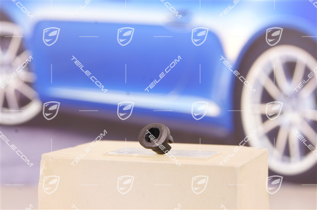 Roolbar trim cover panel Mounting Clip