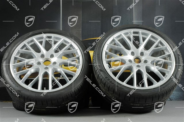 21-inch Panamera SportDesign summer wheel set, rims 9,5J x 21 ET71 + 11,5J x 21 ET69 + NEW Pirelli summer tires 275/35 ZR21 + 315/30 ZR21, with TPM