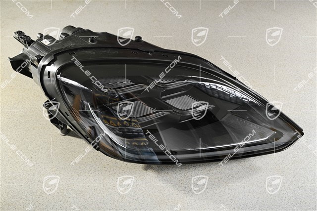 LED Scheinwerfer mit variabler Lichtverteilung, R