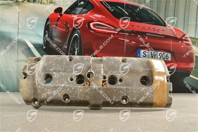 Cylinder head cover / rocker / valve cover