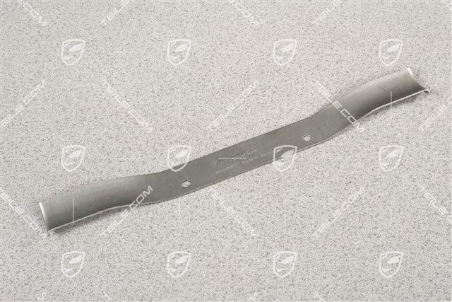 Exhaust system centre support