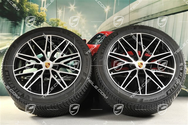 21" Cayenne COUPE "RS Spyder Design" Winterräder Satz, Felgen 9,5J x 21 ET46 + 11,0J x 21 ET49 + NEUE Michelin Pilot Alpin 5 SUV Winterreifen 285/45 R21 + 305/40 R21, mit RDK-Sensoren, schwarz hochglanz