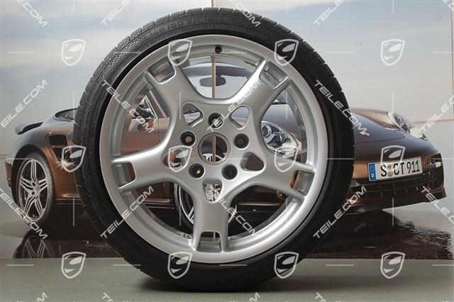 19-inch Carrera S summer wheel set, wheels  8J x 19 ET 57 + 11J x 19 ET 67 + NEW summer tyres 235/35 R19 + 295/30 R19