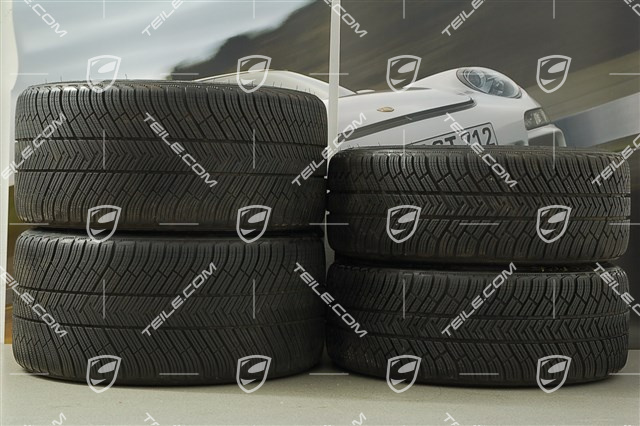 20" Komplet kół zimowych Carrera S (III), 8,5J x 20 ET51 + 11J x 20 ET70, opony zimowe Michelin 245/35 ZR20 + 295/30 ZR20, z czujnikami ciśnienia RDK