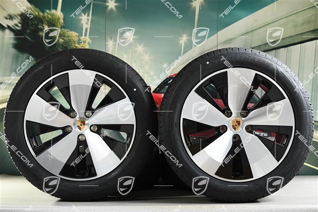 20-inch Macan winter wheel set, rims 7,5J x 20 ET32 + 10J x 20 ET49 + Goodyear winter tyres 235/55 R20 + 285/45 R20, black high gloss