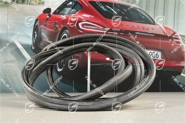 Gasket for rear flap