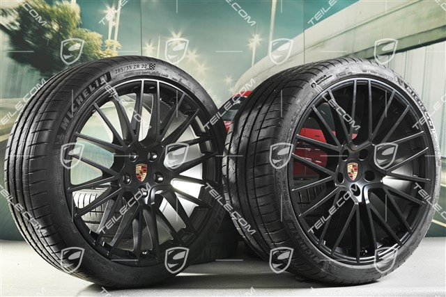 22-inch Cayenne Coupé RS Spyder summer wheel set, rims 10J x 22 ET48 + 11,5J x 22 ET52 + Michelin summer tyres 285/35 R22 + 315/30 R22, with TPMS