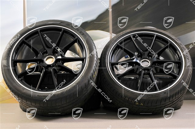 20" Carrera S III Sommerräder Satz, Felgen 8,5J x 20 ET51 + 11J x 20 ET70 + NEUE Pirelli P Zero Sommerreifen 245/35 ZR20 + 295/30 ZR20, mit RDK-Sensoren, schwarz hochglanz