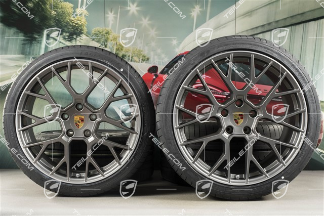 20+21-inch summer wheel set RS Spyder Design, rims 8,5J x 20 ET53 + 11,5J x 21 ET67 + Goodyear summer tyres 245/35 R20 + 305/30 R21, with TPM, platinum satin matt