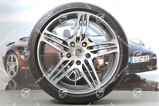 19-inch Turbo I summer wheel set, wheels 8 J x 19 ET 57 + 11 J x 19 ET 51 + tyres 235/35 ZR 19 + 305 /30 ZR 19