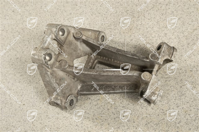 Engine carrier, R