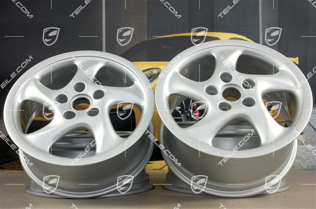 18-inch Turbo I wheel set, hollow spokes, 7,5J x 18 ET50 + 9J x 18 ET52 18-inch Turbo I wheel set, hollow spokes, 7,5J x 18 ET50 + 9J x 18 ET52