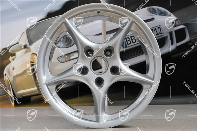 18-inch Carrera wheel, 9J  x 18 ET52